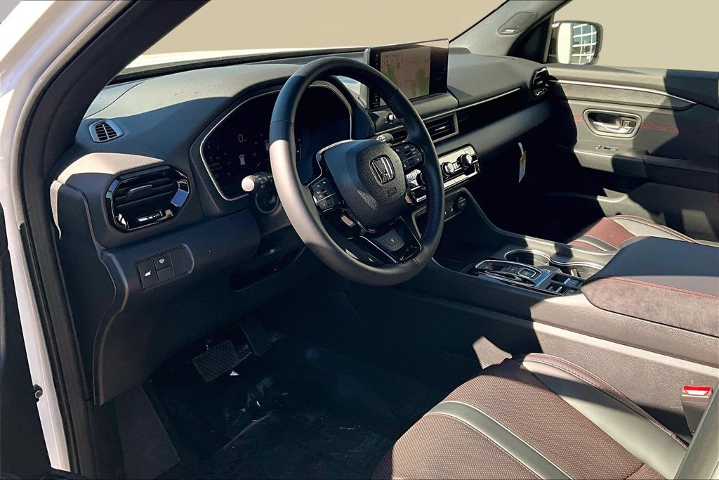 New 2026 Honda Pilot Black Edition image 7