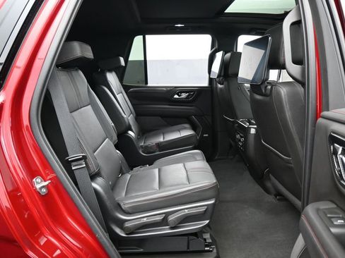 Used 2022 Chevrolet Tahoe RST w/ Sport Performance Package RWD image 48