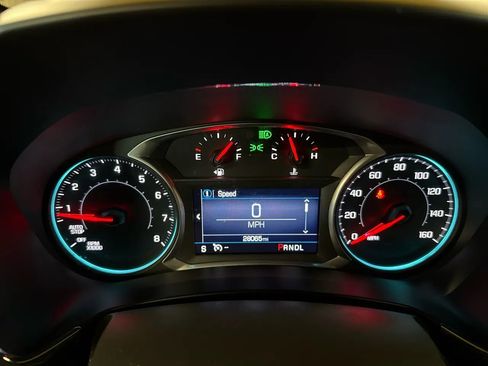 Used 2022 Chevrolet Equinox RS image 34