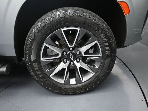 Used 2024 Chevrolet Tahoe Z71 w/ Off-Road Capability Package AWD/4WD image 5