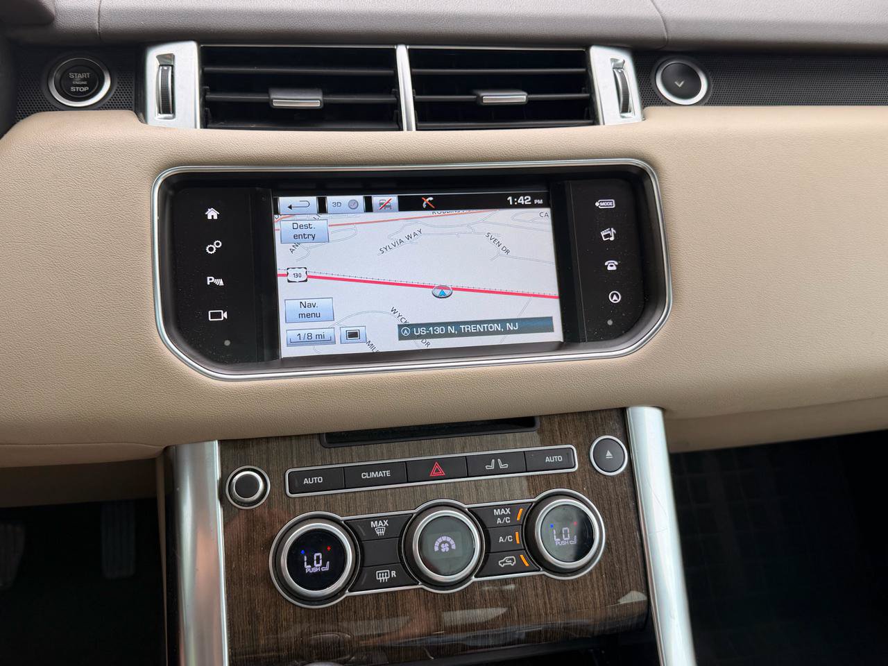 Used 2016 Land Rover Range Rover Sport HSE AWD/4WD image 31