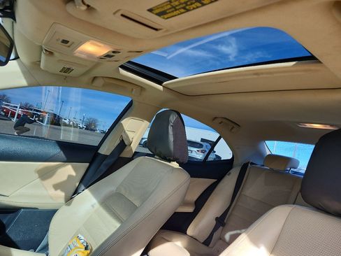 Used 2014 Lexus IS 250 w/ Luxury Package w/Brown Wood image 14