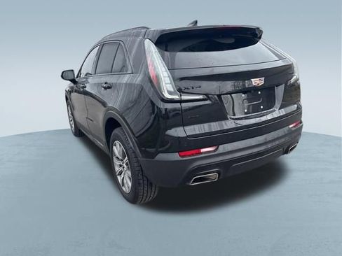 Used 2023 Cadillac XT4 Sport w/ Cold Weather Package image 5