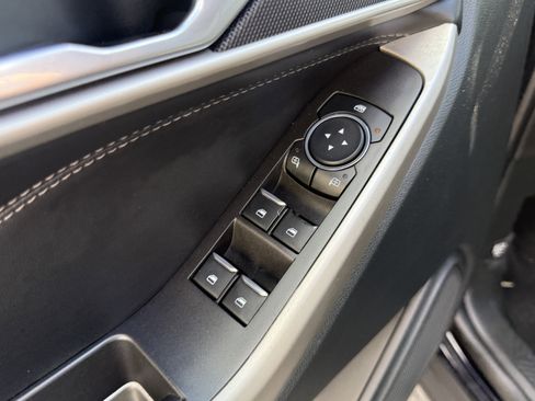 Used 2023 Ford Explorer XLT w/ Equipment Group 202A image 11