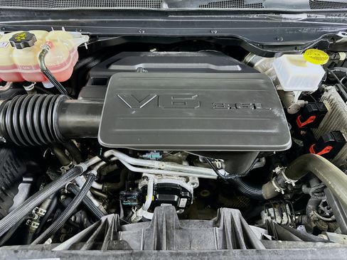 Used 2022 RAM 1500 Big Horn AWD/4WD image 30