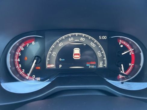 Used 2025 Toyota RAV4 LE image 9