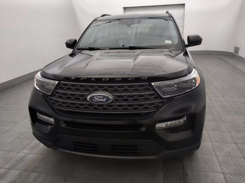 Used 2024 Ford Explorer XLT w/ Equipment Group 202A RWD image 15