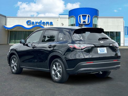 New 2027 Honda HR-V LX image 4