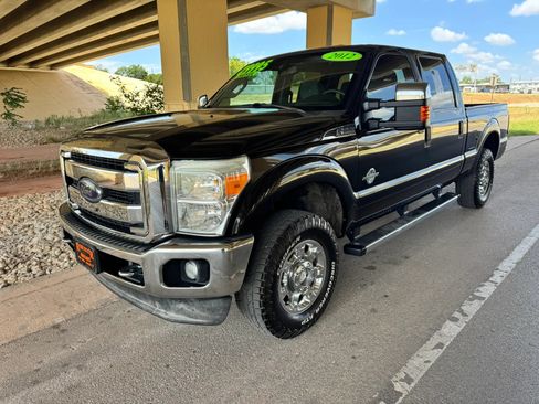 Used 2012 Ford F250 XLT w/ XLT Premium Pkg AWD/4WD image 7