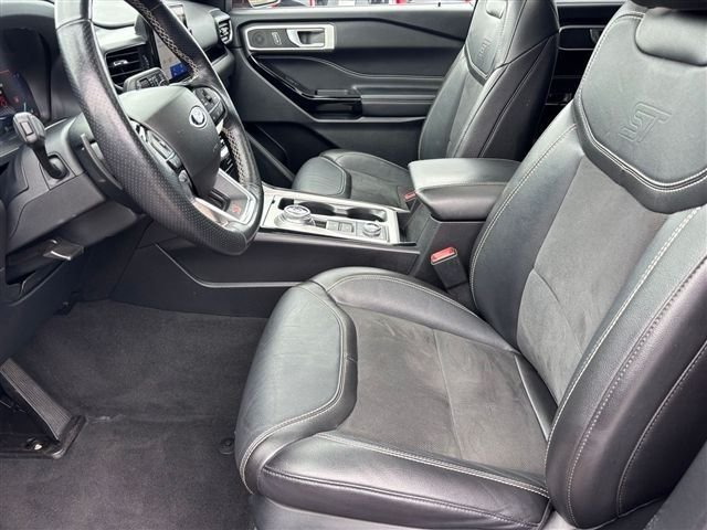 Used 2022 Ford Explorer ST w/ ST Street Pack AWD/4WD image 12