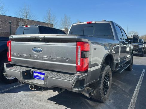 Used 2023 Ford F250 Lariat w/ Lariat Ultimate Package image 3