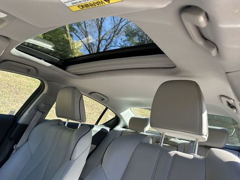 Used 2022 Acura ILX w/ Premium Package image 24