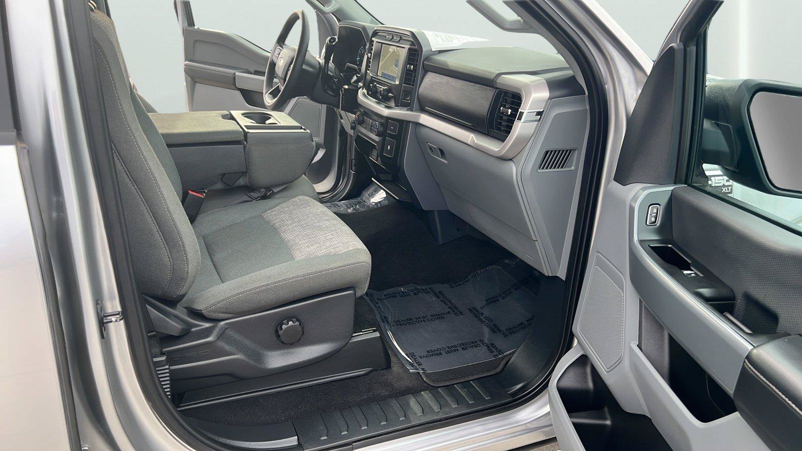Used 2023 Ford F150 XLT AWD/4WD image 13