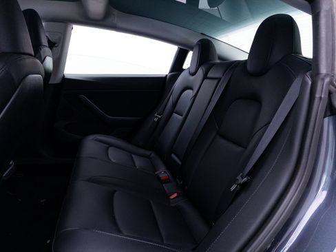Used 2023 Tesla Model 3 Standard Range RWD image 34