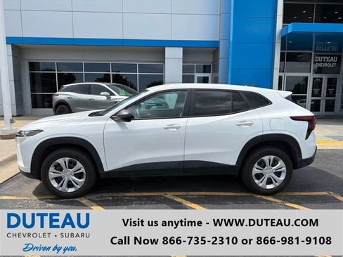 Certified 2024 Chevrolet Trax LS FWD image 1