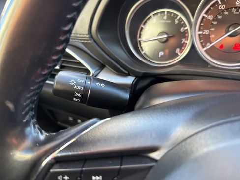 Used 2019 MAZDA CX-5 Touring image 21