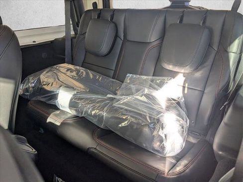 New 2026 Jeep Wrangler Rubicon w/ Technology Group image 15