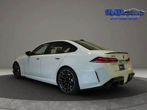Used 2025 BMW M5 w/ Carbon Package AWD/4WD image 13