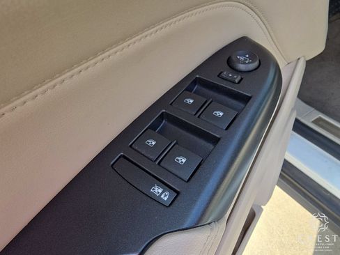 Used 2013 Cadillac SRX Performance FWD image 8