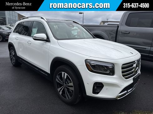 Certified 2025 Mercedes-Benz GLB 250 4MATIC image 1