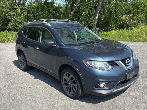 Used 2016 Nissan Rogue SL w/ SL Premium Package AWD/4WD image 9