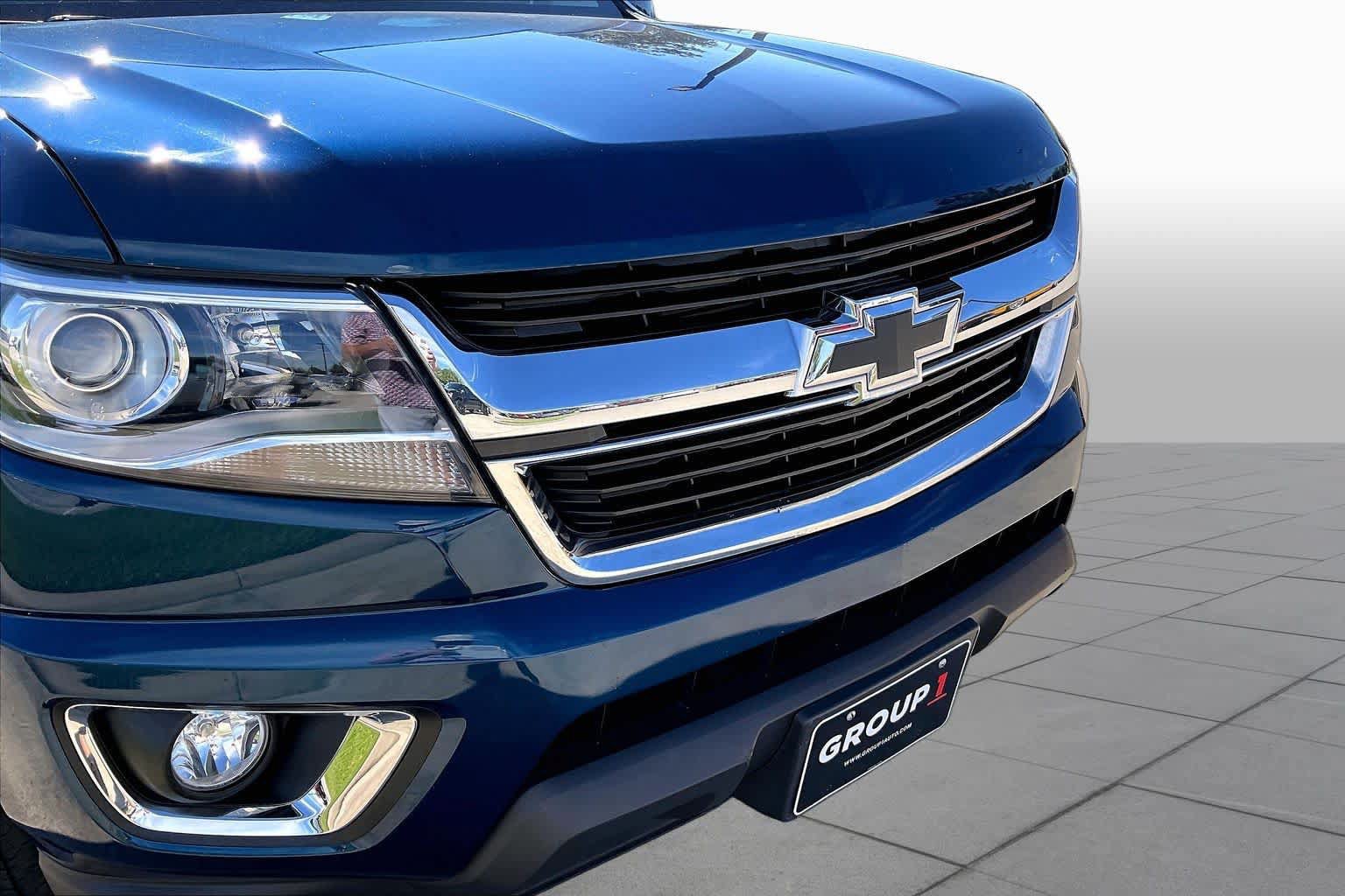 Used 2020 Chevrolet Colorado LT w/ Luxury Package RWD image 29