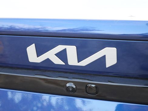 New 2025 Kia K4 LXS image 16
