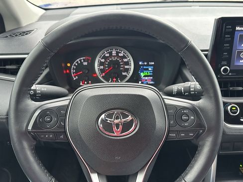Used 2022 Toyota Corolla Cross LE image 20