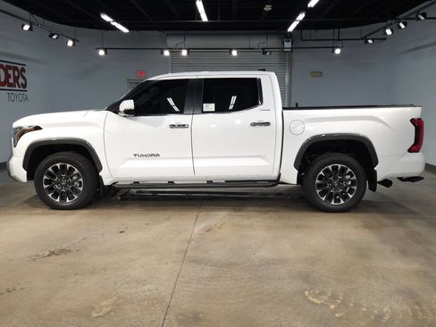 New 2026 Toyota Tundra Limited AWD/4WD image 4