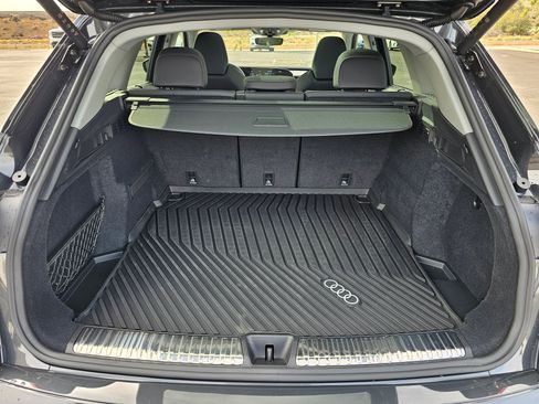 Used 2025 Audi Q5 Premium Plus image 28