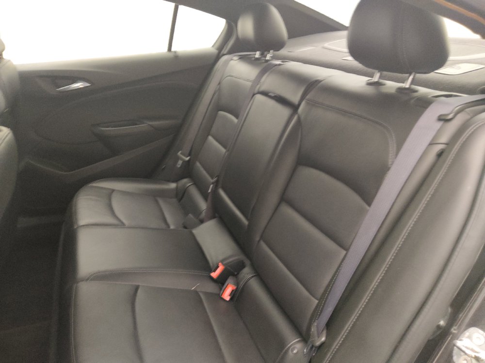 Used 2016 Chevrolet Cruze Premier FWD image 18