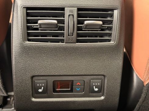 New 2026 Mitsubishi Outlander SEL FWD image 24