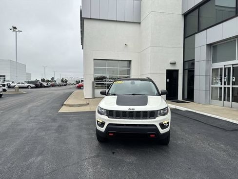 Used 2019 Jeep Compass Trailhawk AWD/4WD image 7