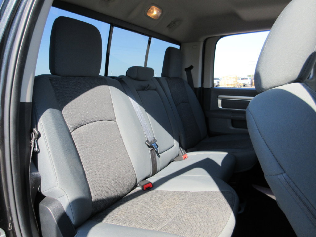 Used 2016 RAM 2500 Big Horn w/ Black Appearance Group AWD/4WD image 24