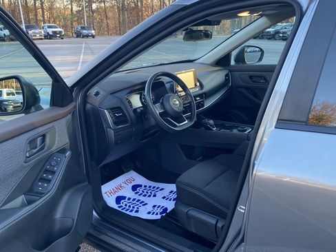 Certified 2021 Nissan Rogue S image 14