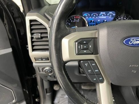 Used 2022 Ford F350 Lariat w/ Lariat Ultimate Package AWD/4WD image 27