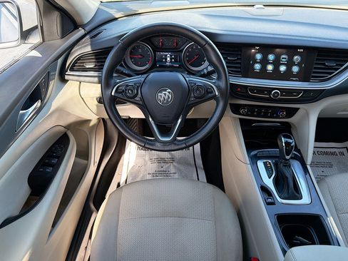 Used 2018 Buick Regal Preferred w/ Sights and Sounds Package FWD image 15