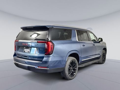 New 2026 GMC Yukon XL Elevation w/ Elevation Premium Package image 7