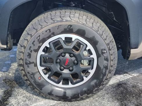 Used 2026 Toyota Tacoma TRD Off-Road AWD/4WD image 10