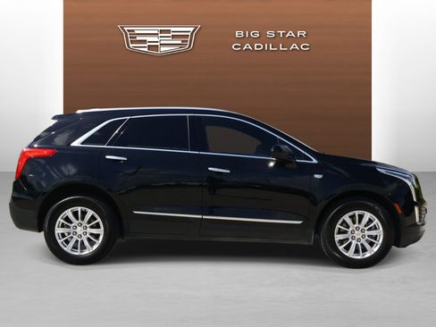 Used 2017 Cadillac XT5 Luxury FWD image 6
