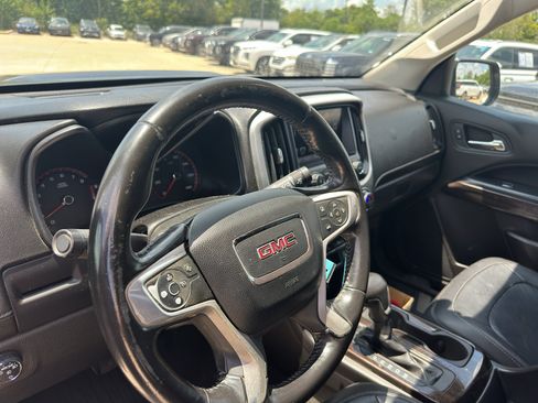 Used 2016 GMC Canyon SLT w/ Driver Alert Package RWD image 10