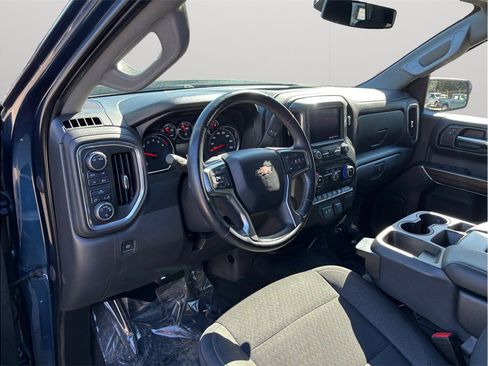 Used 2021 Chevrolet Silverado 1500 LT image 6