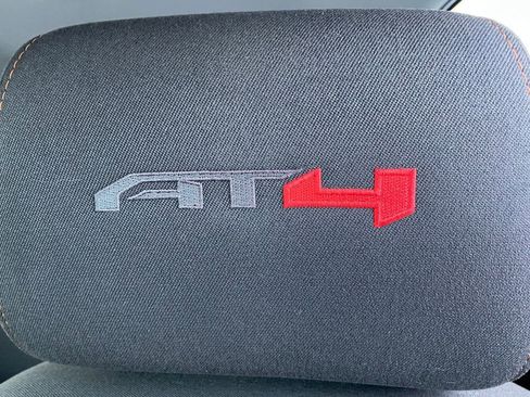 Used 2020 GMC Acadia AT4 image 12