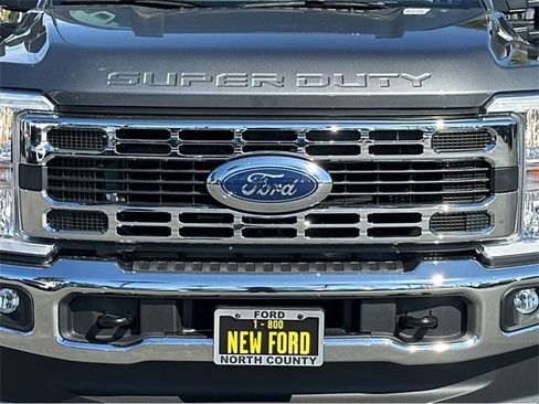 New 2026 Ford F250 XLT image 41