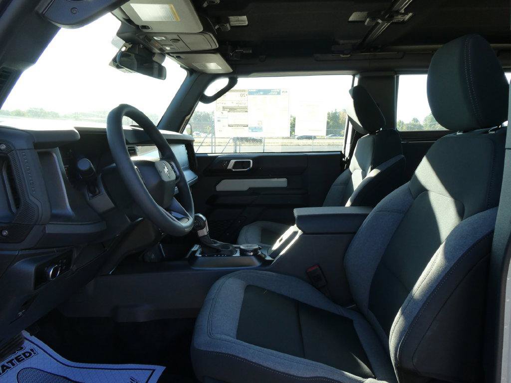 New 2026 Ford Bronco 2-Door AWD/4WD image 12