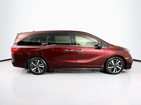 Used 2018 Honda Odyssey Elite image 10