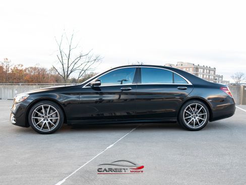Used 2020 Mercedes-Benz S 560 Sedan image 3