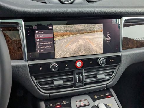 New 2026 Porsche Macan AWD/4WD image 19