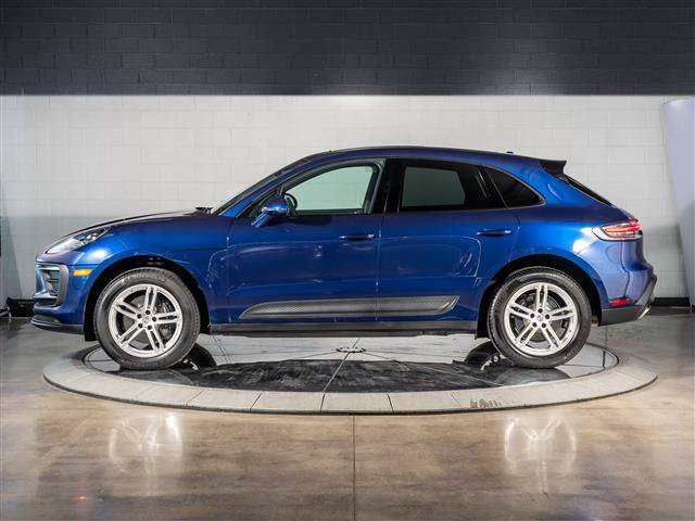 Used 2026 Porsche Macan AWD/4WD image 2