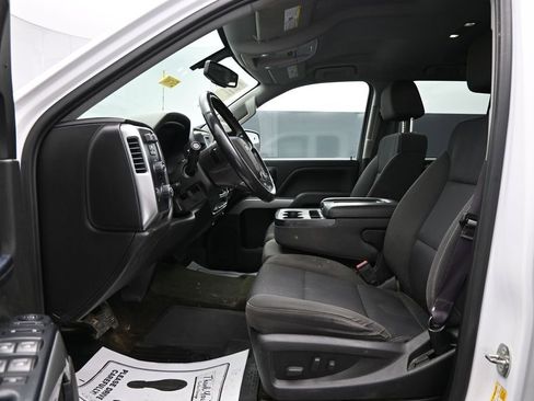 Used 2017 Chevrolet Silverado 1500 LT w/ All Star Edition AWD/4WD image 9